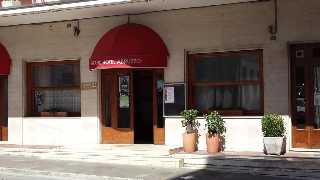 Grande Albergo Abruzzo Chieti Esterno foto